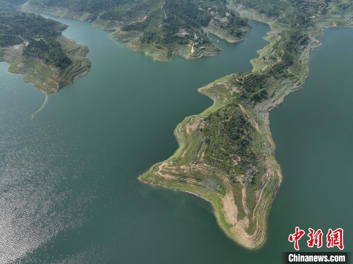 圖為生態(tài)園區(qū)的葫蘆半島。　趙亮 攝