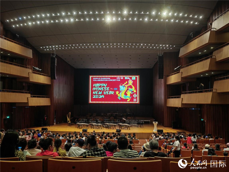 “歡慶之聲—2024歡樂春節(jié)音樂會(huì)”14日在泰國(guó)瑪希隆王子音樂廳舉行。人民網(wǎng)記者 楊一攝