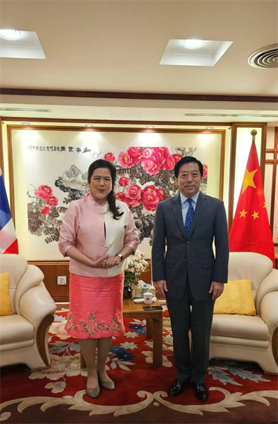 中國駐泰國大使會(huì)見泰國民聯(lián)廳候任廳長。中國駐泰國大使館供圖