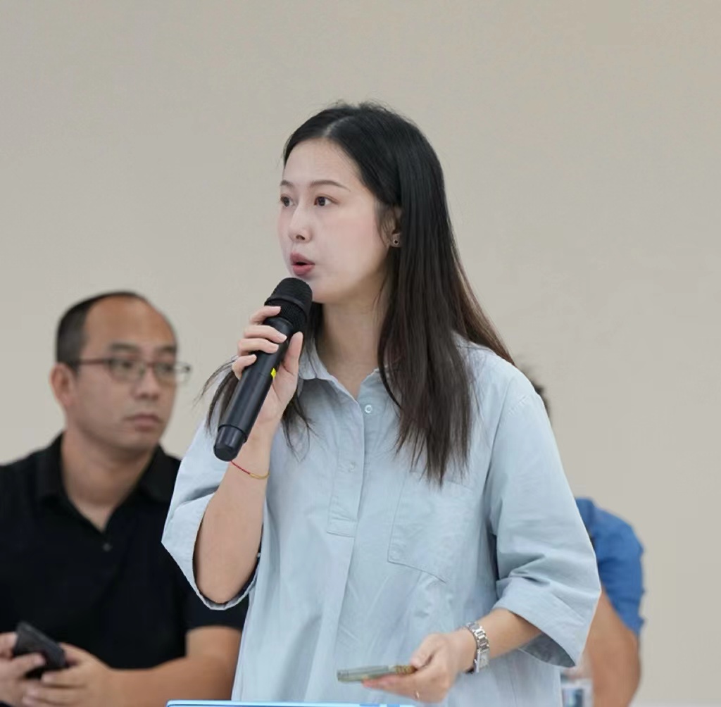 人民網(wǎng)記者提問。水利部供圖