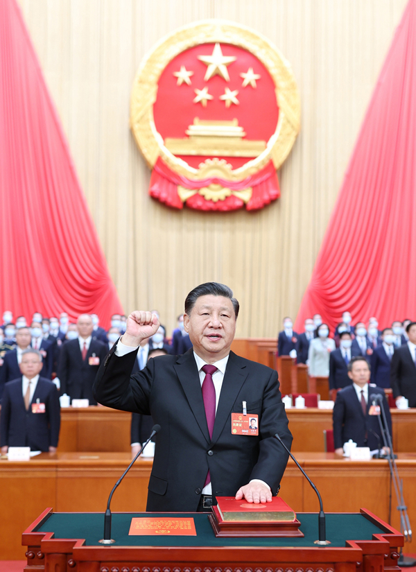 2023年3月10日，習(xí)近平進行憲法宣誓。