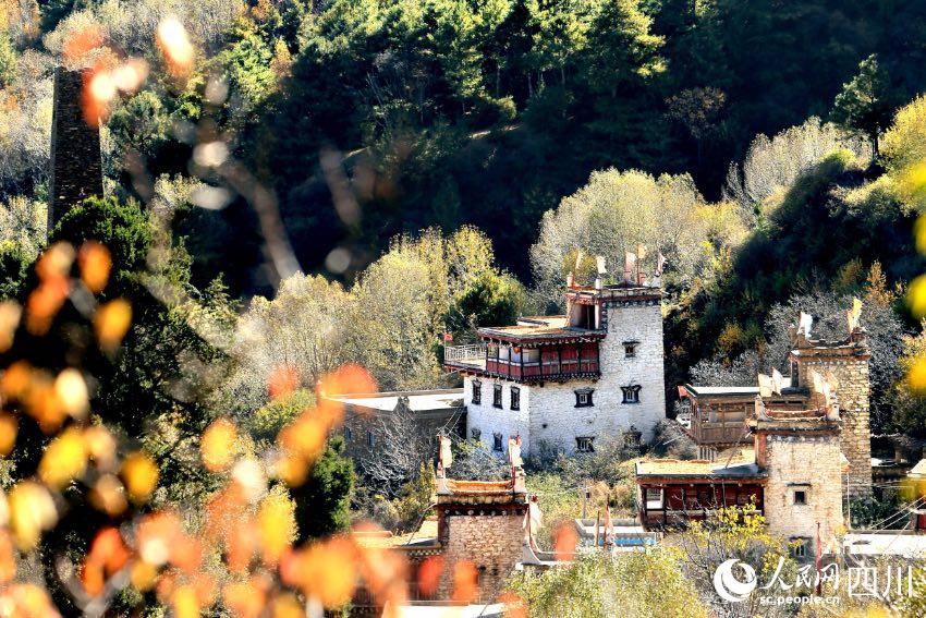 丹巴美景。李永安攝