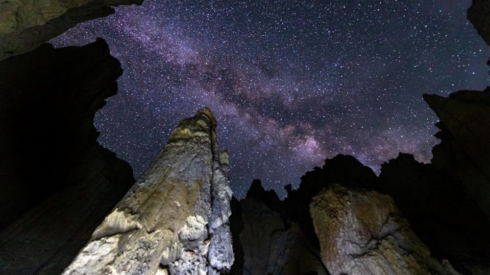 手可摘星辰。貢覺群培攝